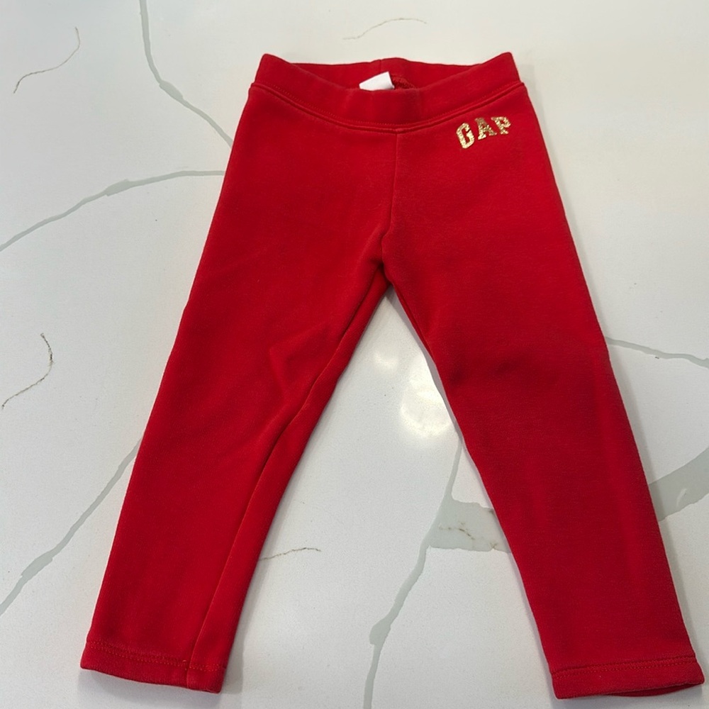 Gap baby red fleece lined leggings gold sparkles size girls 3T ❤️